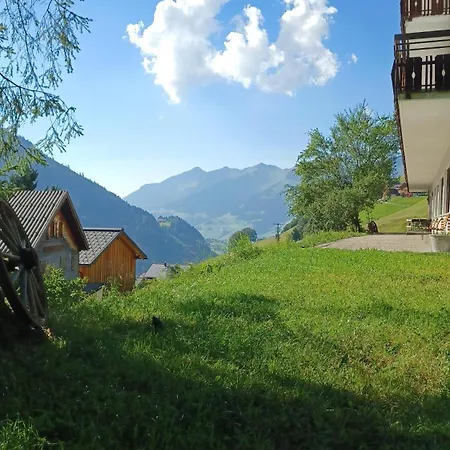 Der Alpenfrieden Апартаменты